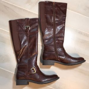 Wearever Boots.💕 worn once!